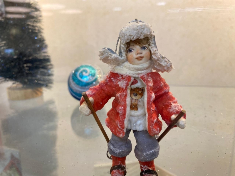 Волшебство ватных сказок: приглашаем на выставку «В преддверии Нового года»