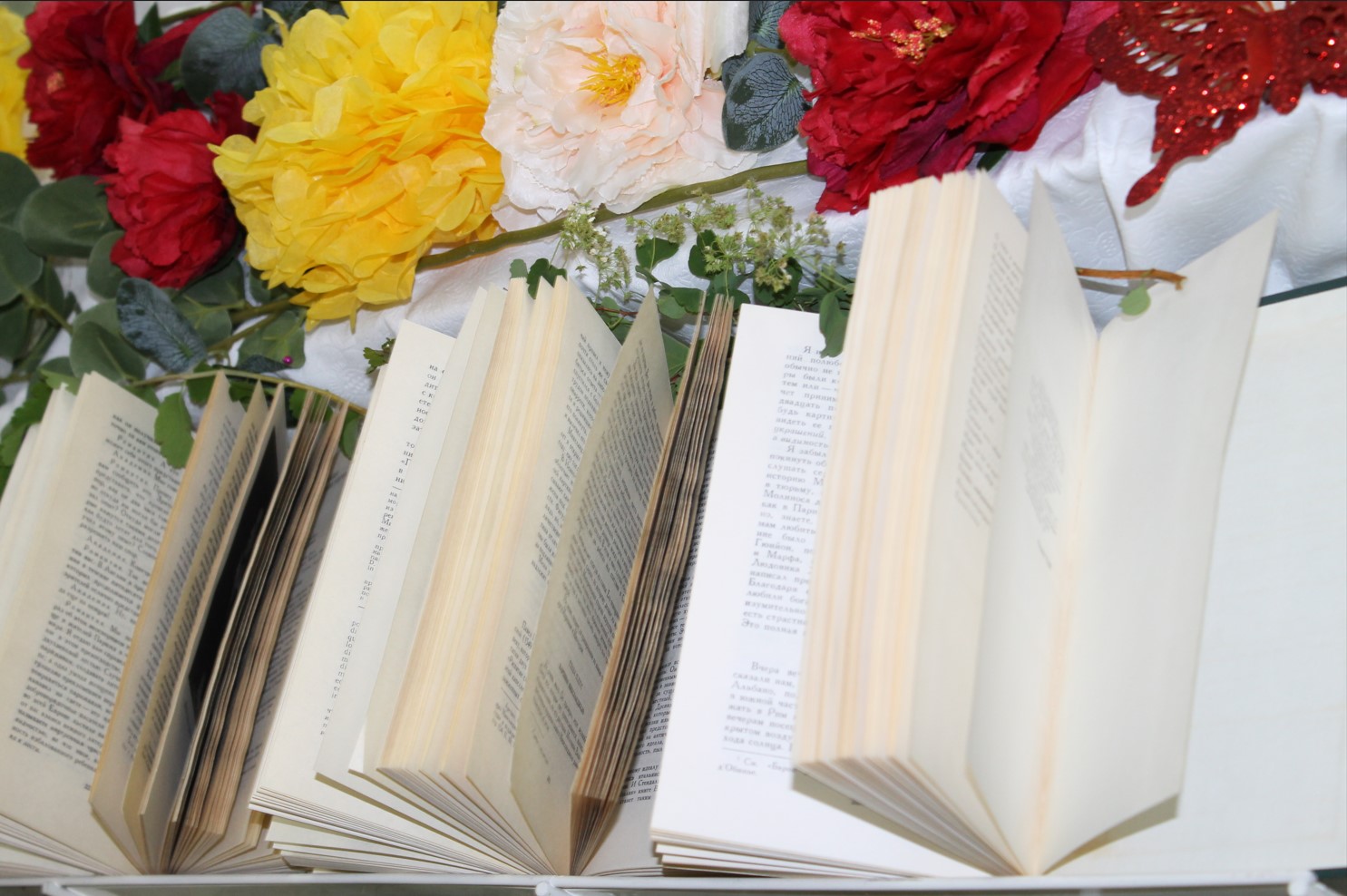 Книги из фондов библиотеки