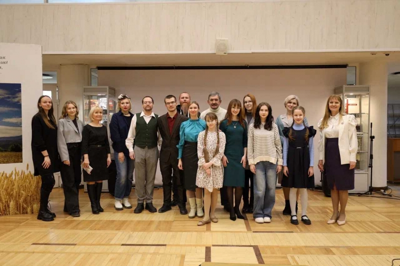 Открыт приём заявок на участие в поэтическом вечере «Посиделки в Библиотеке Горького»